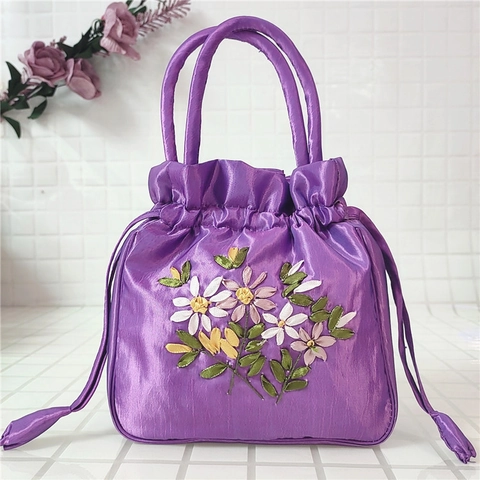 Traditionele Chinese Handtas Satijn Bloemenborduurwerk Trekkoord Emmer Tas Dames Retro Floraal Elegant