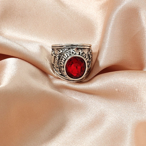 Anillo De Sello Militar Vintage Para Hombre Aleación Plata Envejecida Con Piedra Preciosa Artificial Roja Negra