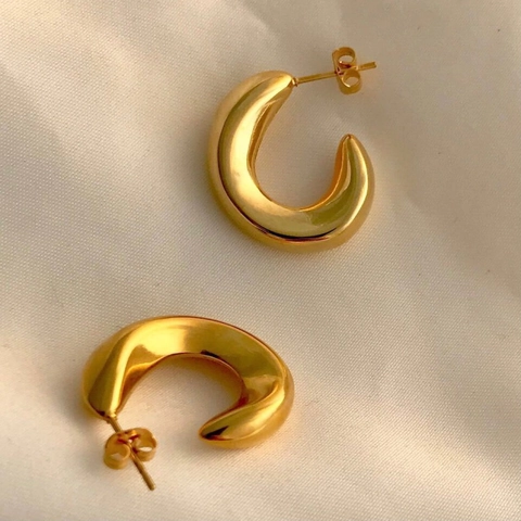 Pendientes De Aro En Forma De C De Acero Inoxidable Chapados En Oro De 18 Quilates Huecos Estilo Francés Retro Minimalista Para Mujeres