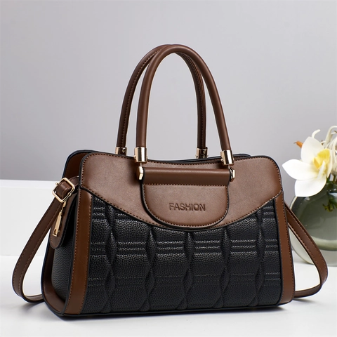 Women Handbag PU Leather Color-Contrast Quilted Tote Bag Large Capacity Commute Simple Trendy Shoulder Bag