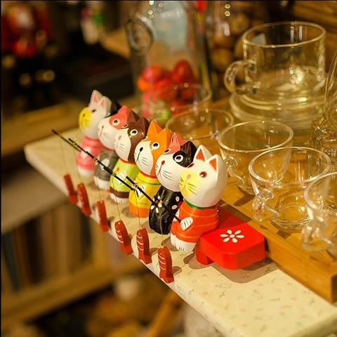 Ensemble d'Ornements Chat Pêcheur en Bois Style Zakka Japonais Figurine Décorative en Bois de Pin pour la Maison