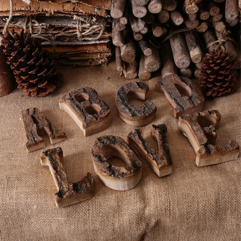 Lettere in Legno Naturale Alfabeto Numeri con Corteccia Per Arredo Casa Rustico Insegne Negozio Agriturismo Decorazione Matrimonio