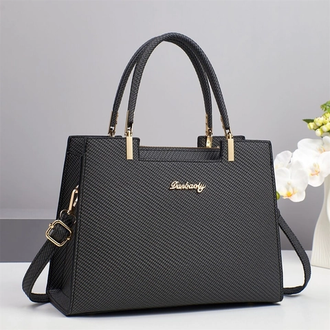 Borsa Da Donna In Pelle PU Con Trama Intrecciata E Finiture Dorate Con Doppi Manici Uso Versatile A Tracolla Elegante