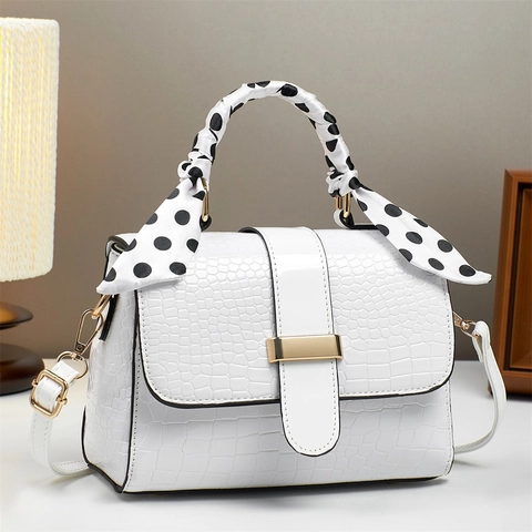 Women Crocodile Pattern PU Leather Handbag With Satin Scarf Handle Decoration Fashion Crossbody Square Bag Gold Lock