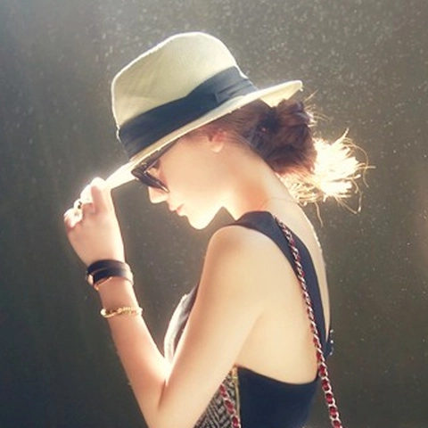 Women Summer Straw Fedora Hat Wide Brim Paper Straw Sun Protection Beach Vacation Travel Ribbon Decor Classic
