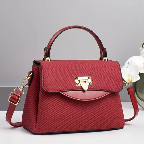 Sac À Main Élégant Pour Femmes En Cuir PU À Texture Tissée Sac À Bandoulière Trapèze Fermoir Doré Bandoulière Amovible