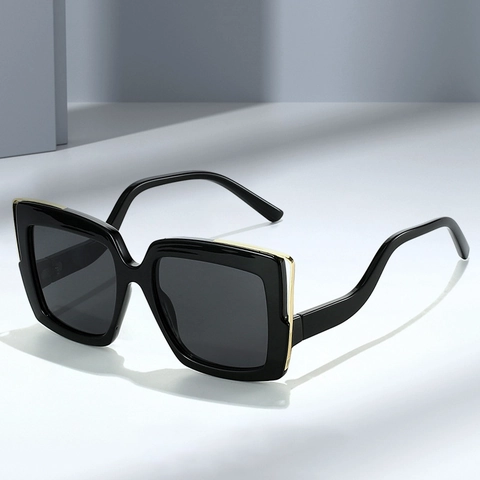 Gafas De Sol Cuadradas Grandes Para Mujer Montura PC Degradado Adorno Metálico Retro UV400 Personalizadas