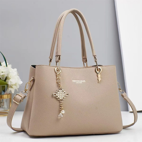 Borsa A Mano Donna Borsa A Tracolla Pelle PU Motivo Lychee Tracolla Rimovibile Hardware Dorato Pendente Perla Artificial Versatile Moda