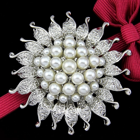 Broche Flor De Sol Elegante Aleación Con Perla Artificial Imitación Y Diamante De Imitación Mujer Hebilla De Bufanda Pin