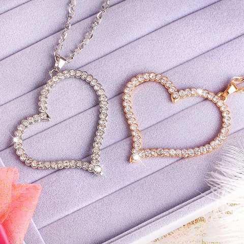 Collier Pendentif Cœur Évidé Alliage Strass Encrusté Longue Chaîne Pull Style Coréen Bijoux Tendance Femmes Cadeau Romantique