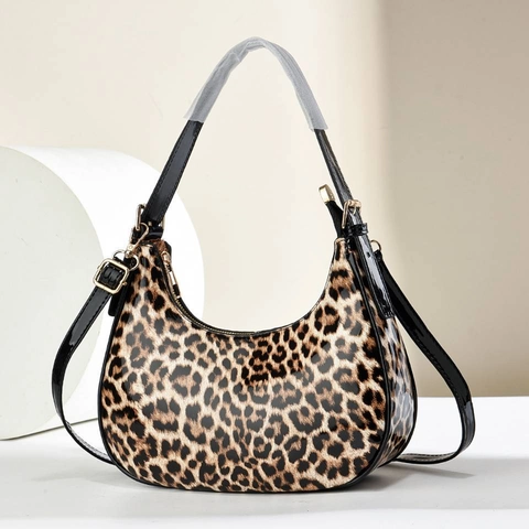 Leopard Print PU Leather Hobo Bag Women Underarm Crescent Shoulder Bag With Adjustable Strap Streetwear