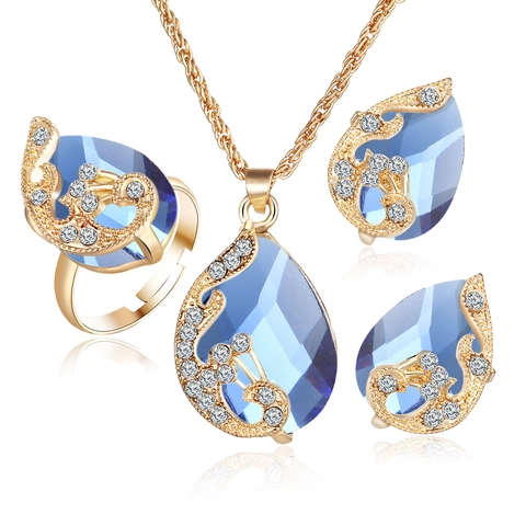 Vintage Gold Plated Water Drop Rhinestone Jewelry Set For Women Necklace Earrings Ring Peacock Feather Style Accessories