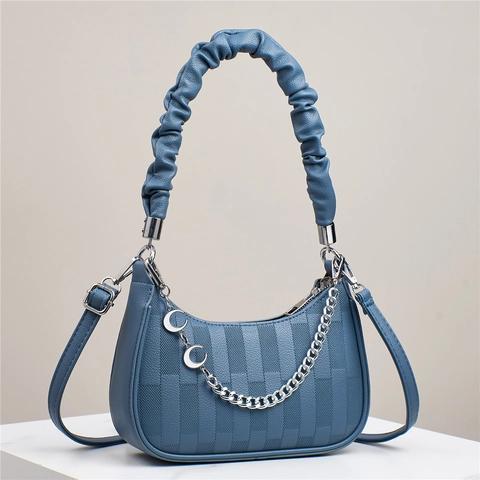 Damen PU Leder Hobo Tasche Mit Gekräuseltem Griff Schachbrettmuster Schultertasche Und Mond Anhänger Kette
