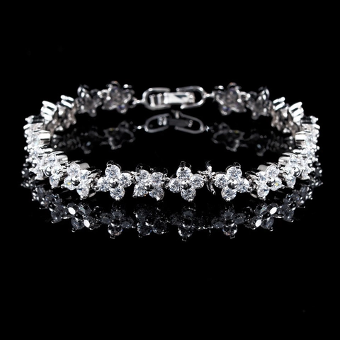 Copper Zirconia Flower Bracelet For Women Luxurious Gold Plated Wedding Party Jewelry Four Leaf Clover Floral Hand Chain