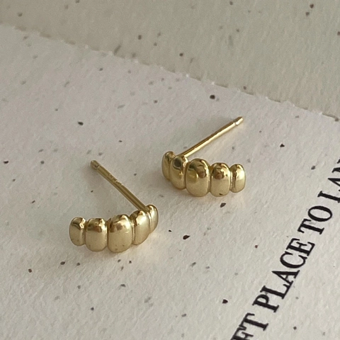 Croissant Strukturierte Ohrstecker 925 Sterling Silber Gerippt Oval Minimalistisch Französisch Vintage Stil Schmuck
