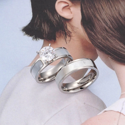 Anillo De Acero De Titanio Para Parejas Con Circonita E Incrustaciones De Nácar Joyería Sencilla Elegante