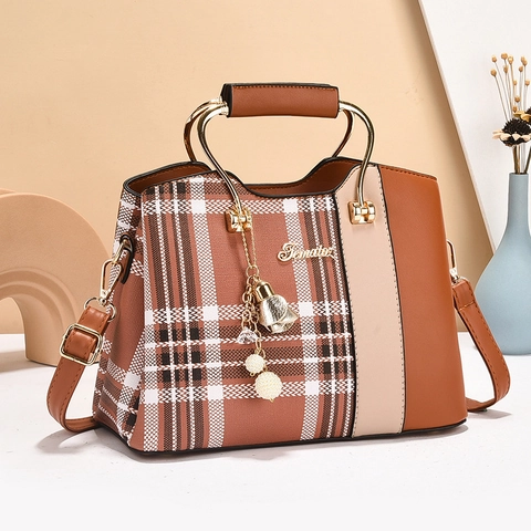 Borsa A Mano In Pelle PU A Quadri Con Manico In Metallo Pendente Perla Artificial Nappa Borsa A Tracolla Da Donna