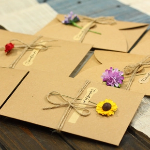 Retro Kraft Paper Handmade Greeting Card With Dried Flowers Jute Rope For Birthday Wedding Party DIY Blessing Invitation Card