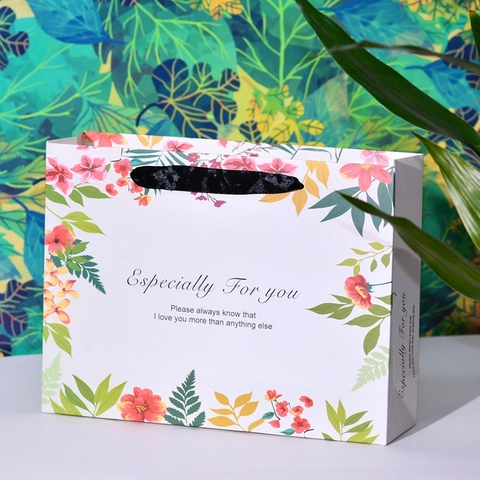 Sacchetto Regalo In Carta Con Fiori E Fenicotteri Con Manico In Nastro Per Compleanno San Valentino Matrimonio Romantico