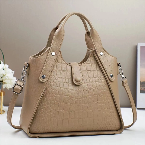 Women Handbag Crocodile Pattern PU Leather Large Capacity Tote Shoulder Crossbody Bag Silver Rivets Detachable Strap
