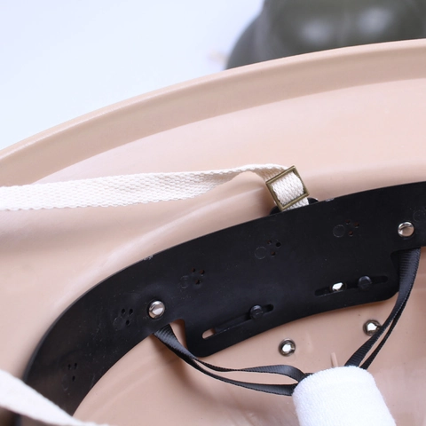 Casco Coloniale Classico In Plastica Leggera Tesa Larga Ventilato Cappello Da Sole Per Safari All'aperto Costume Adulto