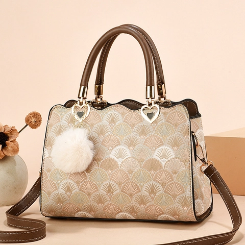 Sacs À Main Vintage Pour Femmes En Cuir PU Motif Crocodile Bijoux En Métal Cœur Sac Bandoulière Pompon Fourrure