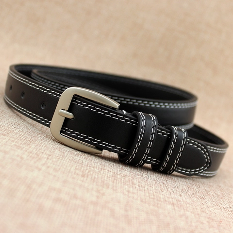 Ceinture Fine Femme Vintage Mode Boucle Ardillon Cuir PU Surpiqûres Contrastées Rétro Accessoire De Taille
