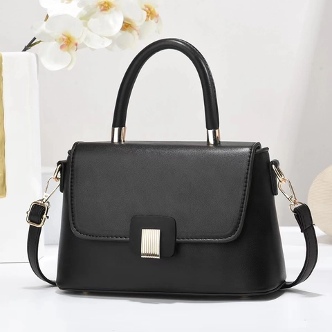 Elegante Borsa a Tracolla da Donna in Pelle PU Tinta Unita Fibbia in Metallo Borsa a Mano per Pendolarismo Quotidiano