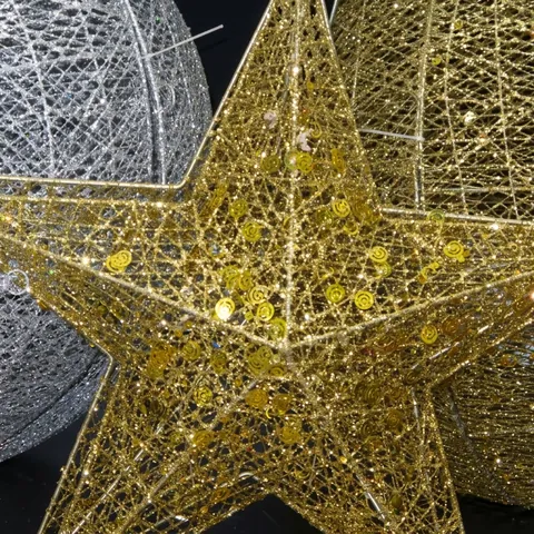 Christmas Star Hanging Decoration Metal Wire Glitter Sequins Hollow Pentagram Ornament For Holiday Party Mall Window