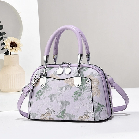 Borsa a Mano da Donna in Stile Cinese con Ricami Floreali Vintage Borsa a Tracolla a Conchiglia Borsa Retrò in Pelle PU con Accessori Argento