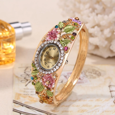 Vintage Palace Style Women Bangle Watch Gold Alloy Floral Enamel Inlaid Rhinestone Oval Dial Quartz Wristwatch Elegant Jewelry