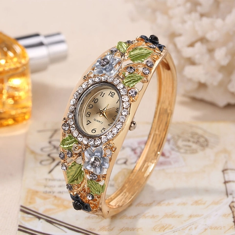 Vintage Palace Style Women Bangle Watch Gold Alloy Floral Enamel Inlaid Rhinestone Oval Dial Quartz Wristwatch Elegant Jewelry