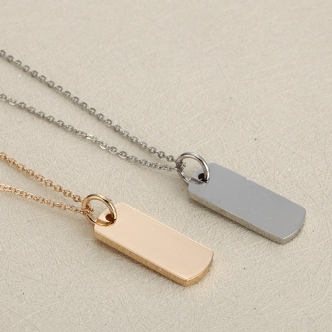 Minimalistische Rechteckige Stab Anhänger Halskette Edelstahl Polierter Geometrischer Schmuck Für Damen