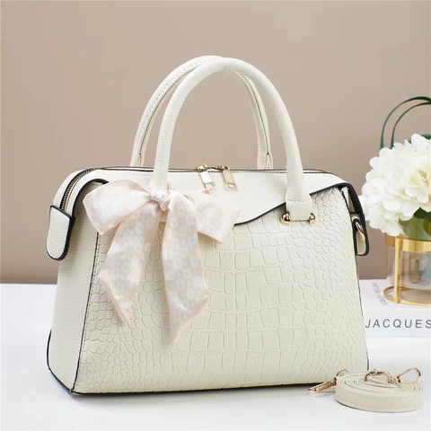 Sac À Main Élégant Pour Femme En Cuir PU Avec Motif Crocodile Foulard En Satin Décoratif Sac Bandoulière À Main Mode