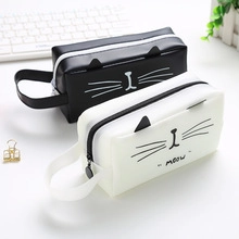 Trousse à Moustaches de Chat en Dessin Animé Créatif Grande Capacité Carrée en Cuir PU à Fermeture Éclair pour Étudiants École