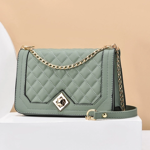 Borsa a Tracolla Trapuntata Retrò da Donna in Pelle PU Borsa a Mano alla Moda con Catena in Metallo e Chiusura a Serratura