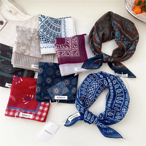Women Square Scarf Vintage Paisley Floral Geometric Print Polyester Satin Like Bandana Headwrap Neck Scarf