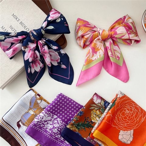 Foulard Quadrato Donna Poliere Raso Satin Stampa Floreale Geometrica Equestre Elegante Retro Accessorio Capelli Borsa Bandana
