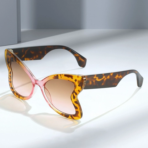 Butterfly Sunglasses Oversized PC Frame UV400 Protection Leopard Print Trendy Gradient Lens Personality For Women