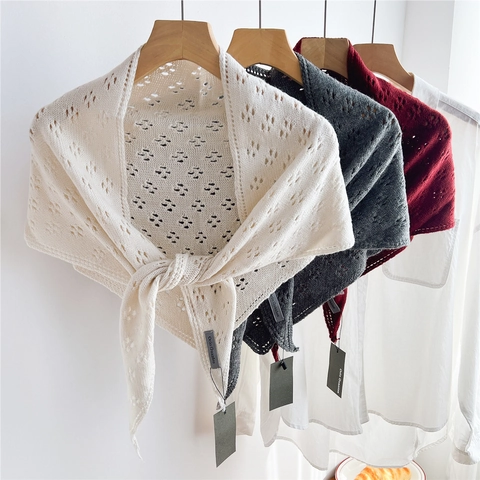 Damen Strick Dreieckstuch Schal Durchbrochenes Muster Elegant Winter Warm Merino Wolle Mischung Vorne Bindeband Chic Wrap