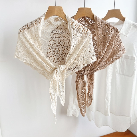 Crochet Cotton Floral Hollow Out Triangle Shawl Elegant Boho Lace Wrap For Women Summer Decorative Scarf Cape Accessory