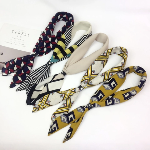 Women Square Scarf Elegant Satin Satin Like Geometric Printed Neckerchief Fashion Decorative Head Wrap Hair Accessory