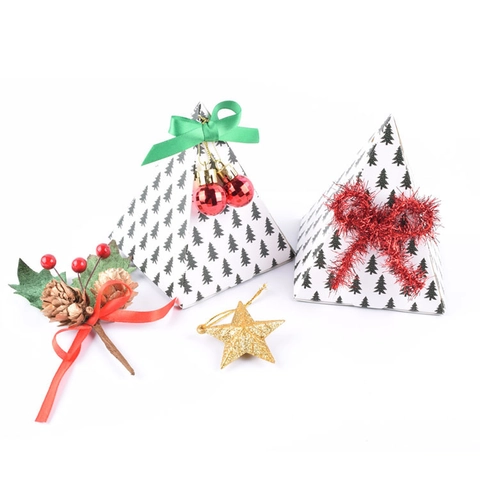 Weihnachts Pyramide Geschenkbox Dreieckige Papier Süßigkeiten Verpackung Mit Band Kiefernzapfen Für Feiertagsfeiern