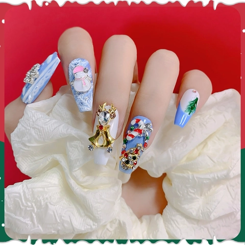 Ornamentos De Arte De Uñas De Navidad Aleación Esmalte Rhinestone 3D Muñeco De Nieve Reno Para Decoración De Manicura DIY