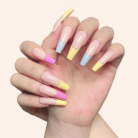 Unghie Finte Lunghe Coffin Press On Francese Multicolore Linee Glitter Oro Trapezio Per Donna Manicure Fai Da Te