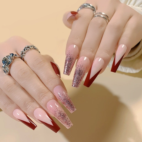 Faux Ongles Longs Coffin French V-Shape Bourgogne Rouge Vin Nude Rose Paillettes Dégradé Brillants Artificiels