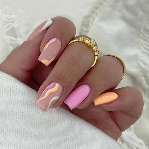 Unghie Finte Press On Stile Francese Linee Ondulate Blocco Di Colore Rosa Arancione Bianco Quadrato Arrotondato