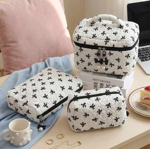 Quilted Bowknot Cosmetic Bag Portable Makeup Organizer Toiletry Travel Pouch With Artificial Pearl Charm For Women