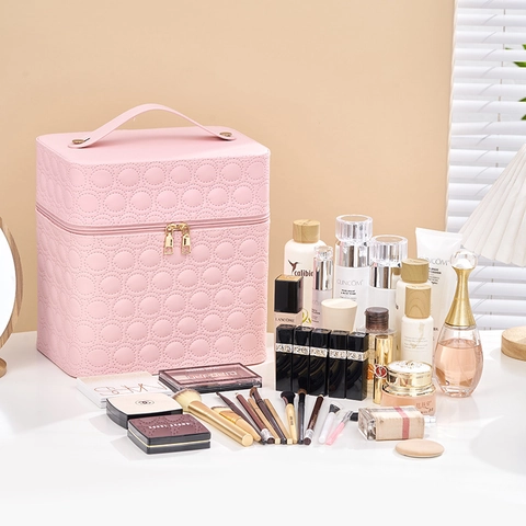 Große Kapazität Make-up-Koffer Wasserdichtes PU-Leder Kreis Gesteppter Kosmetik-Organizer Mit 3-Stufigen Ablagen Tragbar