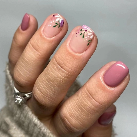 Short Press On Nails Pink Vintage Floral Plastic Artificial False Nail Tips Glossy Sweet Style Flower For Women